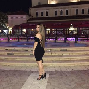 Meet your Posher, Grettel